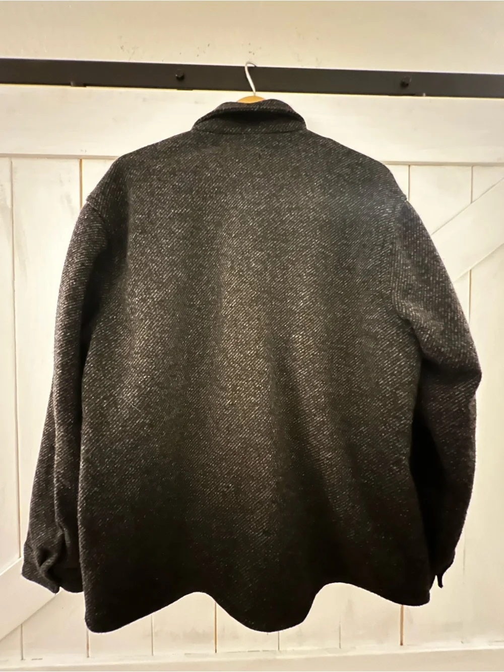 Banana Replublic - Men’s Button Up Herringbone Shacket